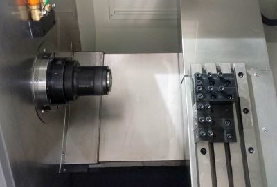 Einzelne Spindel CNC-Drehbank bearbeitet die HK35L-Messer-Reihen-Art maschinell, welche die Verarbeitung dreht