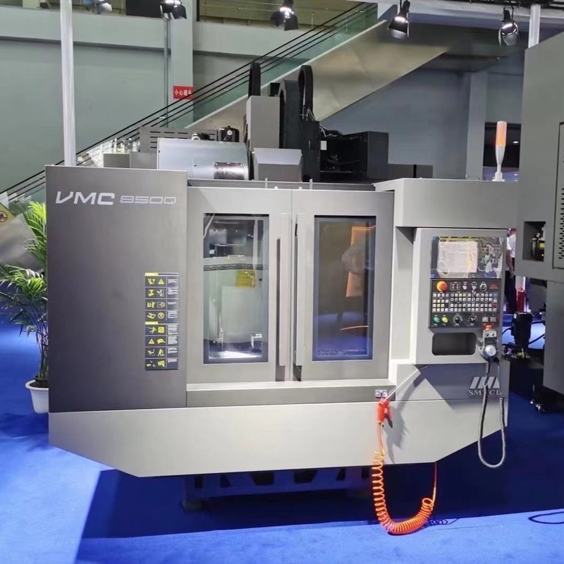3 Achsen CNC-Fräsmaschine Metallfräsen und Drehmaschine Boom SMTCL vertikaler Bearbeitungszentrum