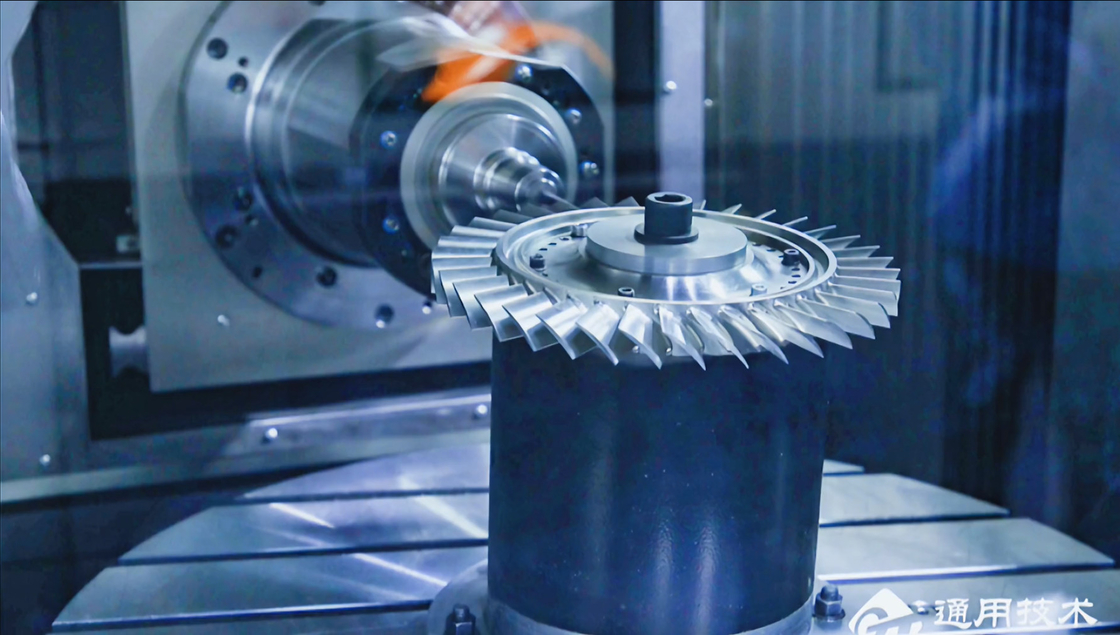GMC Schwerlast-Gantry-Bearbeitungszentrum Hochgeschwindigkeits-CNC-Bohr- und Fräsmaschine