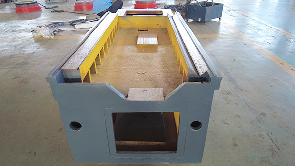 Horizontale Oberflächenschleifmaschine mit rotierendem Rundtisch HDM380
