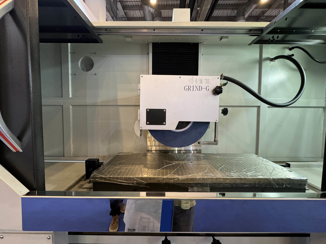 CNC Horizontale Oberflächenschleifmaschine HDM-15050 AHD/MSI/CNC Hochpräzision 3 Achsen Schwere Oberflächenschleifmaschine