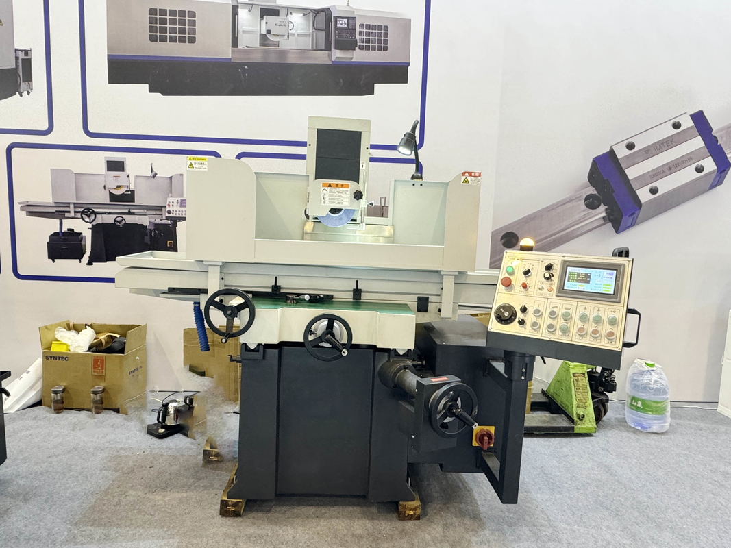 Sattel-Flächenschleifmaschine HDM-6030 AHR/AHD/MSI Programmsteuerung Sattel bewegliche Oberflächenschleifmaschine