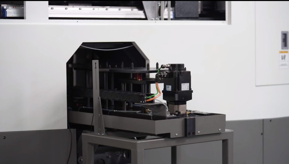 Umgekehrte vertikale Drehmaschine IVT45 Spindelgriff automatisches Be- und Entladen vertikale CNC-Drehmaschine