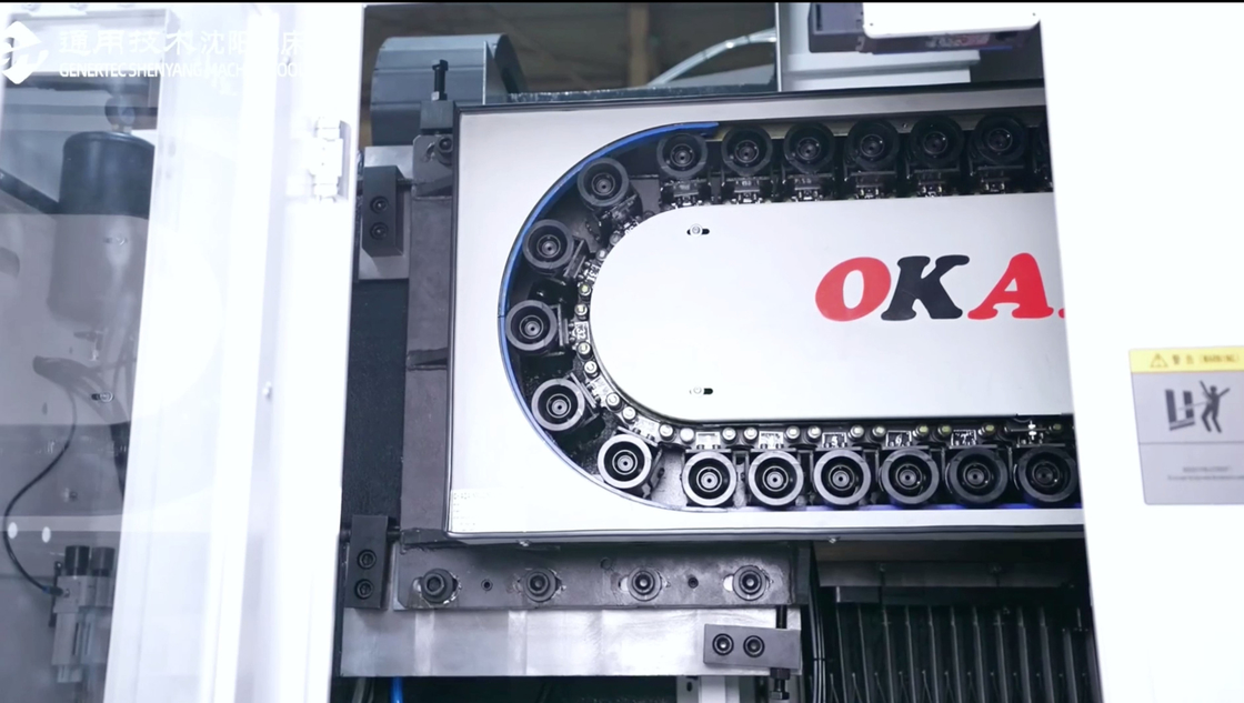 Vertikales Bearbeitungszentrum VMC1100P Hochsteifigkeit Gantry Frame Struktur 4 Achsen CNC Fräsmaschine