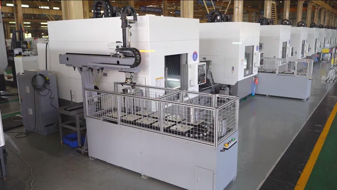 Automatisches Be- und Entladen mit umgekehrter vertikaler CNC-Drehmaschine IVT45 Automatische Produktionslinie