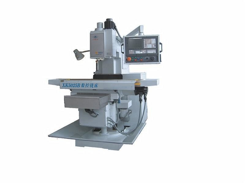 Hohe Genauigkeit CNC-Knie-Art Fräsmaschine Xk5025b Xk5030b