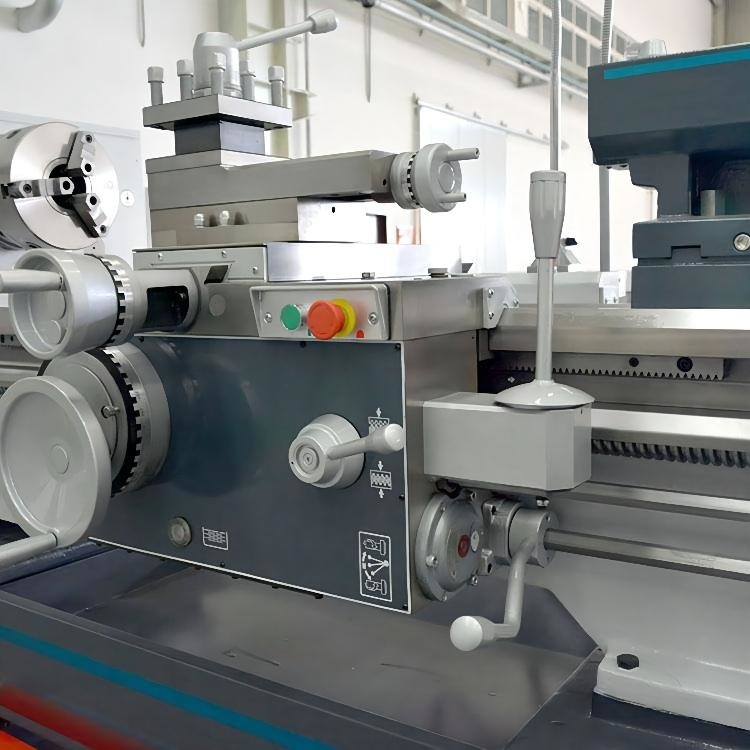 26 - 1700 U/min asphaltieren Drehendrehbank-Maschine CDS6166C CDS6266C für Metallarbeit